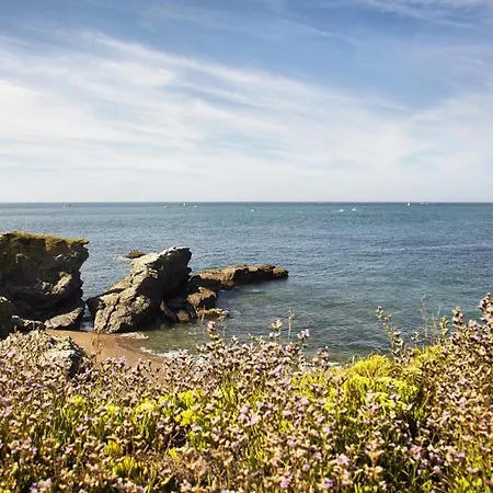 143 Bora Bora * Saint-Hilaire-de-Riez